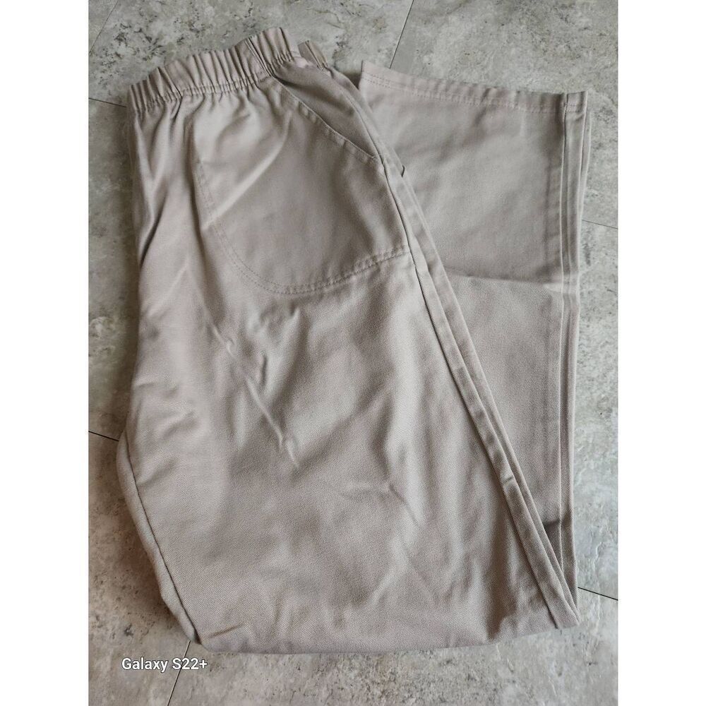 W31  White Stag khaki elastic waist pants
